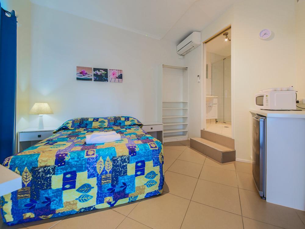 Marlin Motel Biggera Waters Dış mekan fotoğraf
