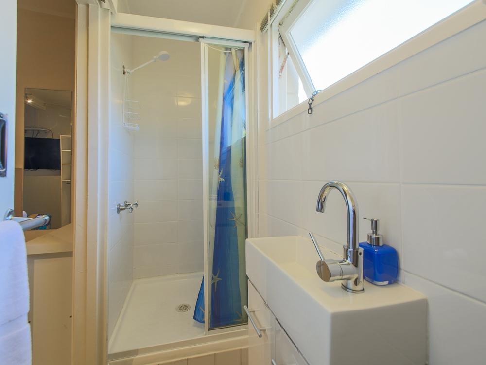 Marlin Motel Biggera Waters Dış mekan fotoğraf